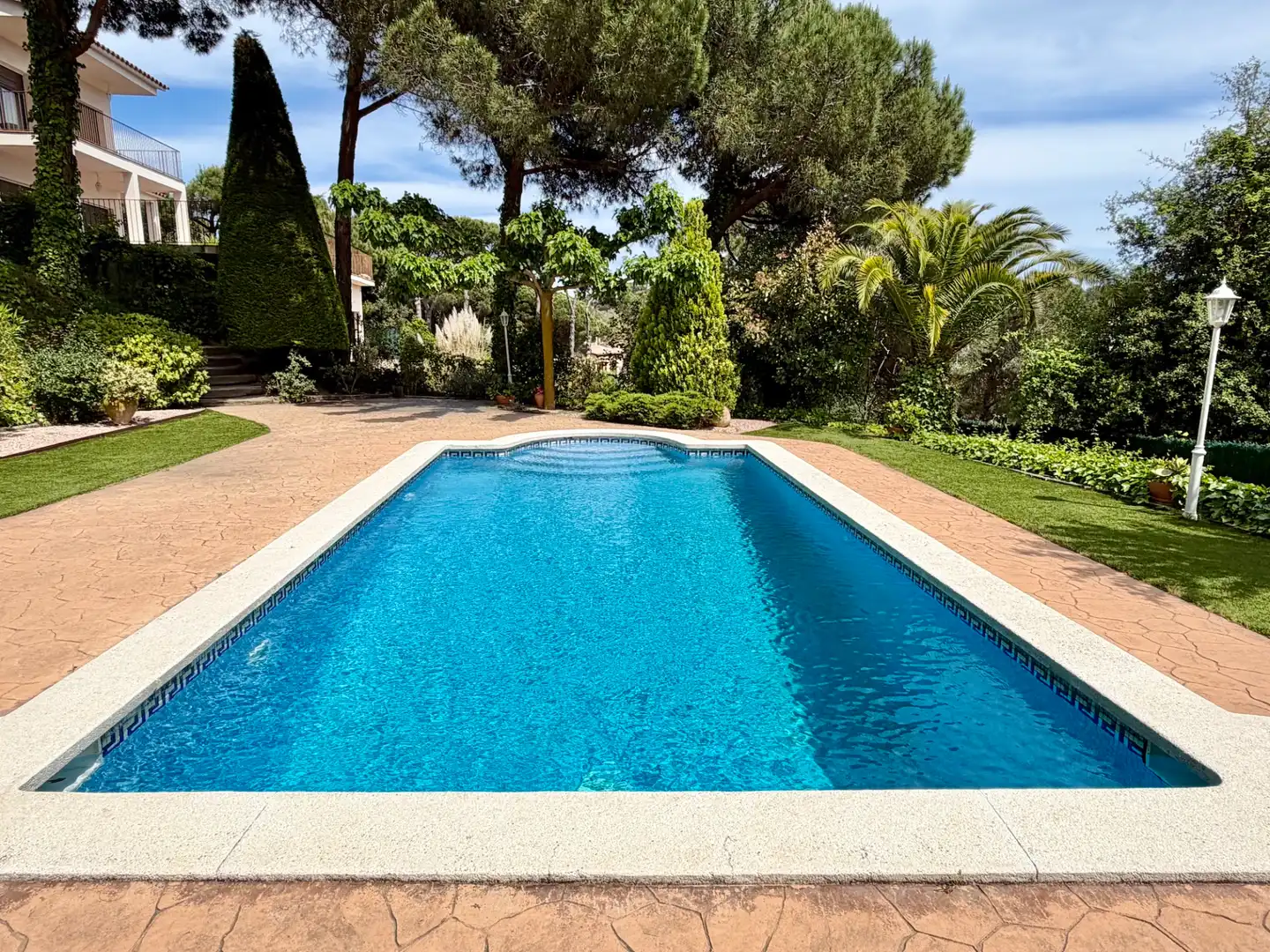 Piscina de Casa o xalet en venda en Lloret de Mar amb Aire condicionat, Jardí privat i Terrassa