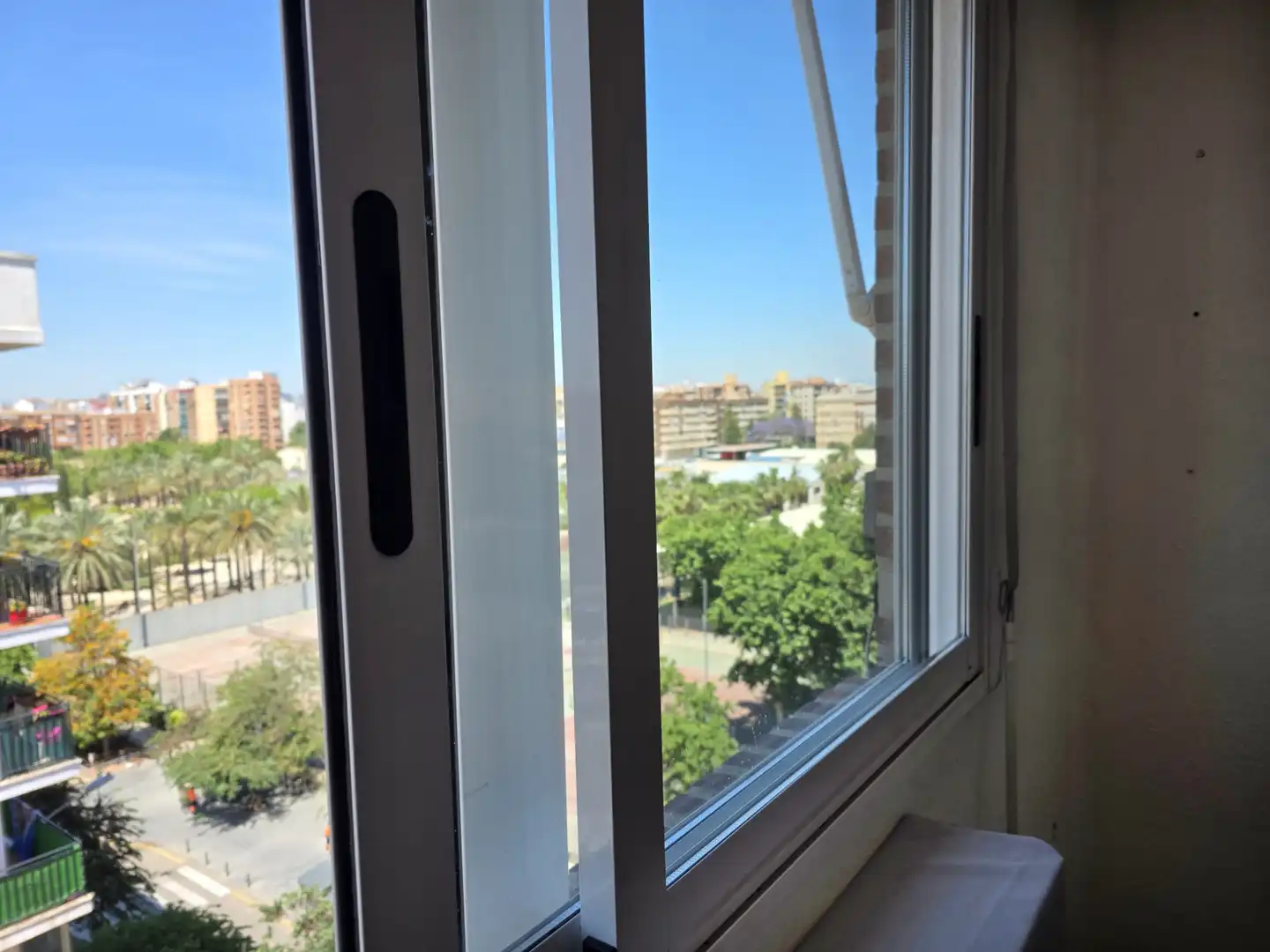 Habitación de Piso en venta en Valencia con Balcón