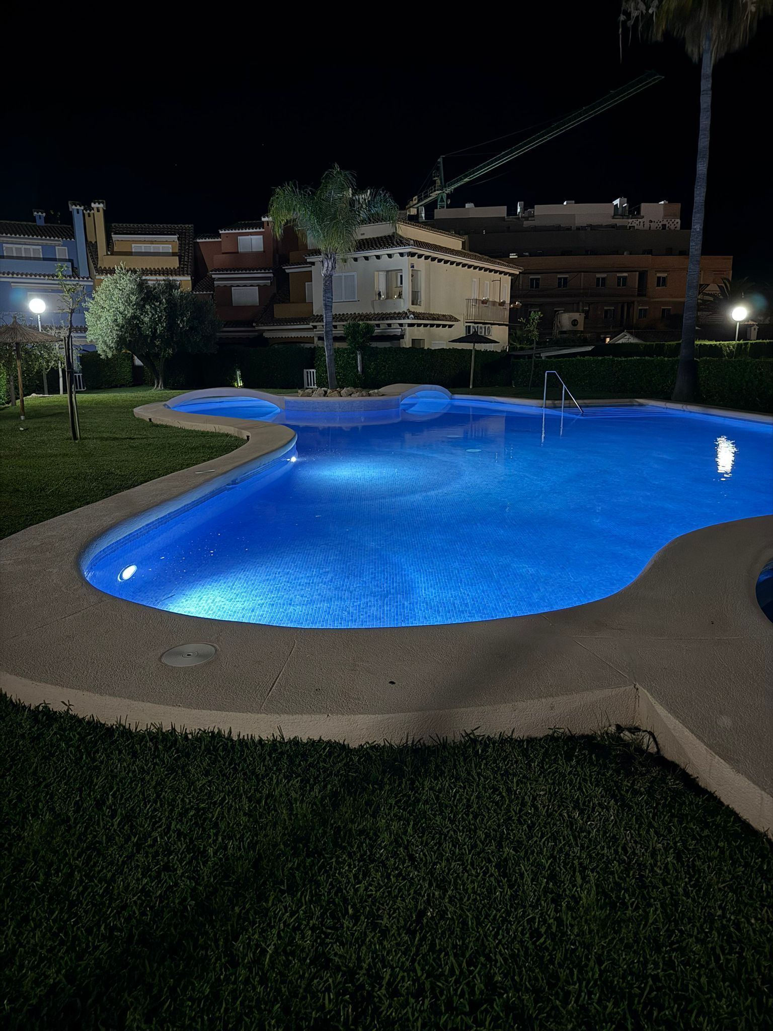 Swimming pool of Duplex for sale in Dénia  with Private garden