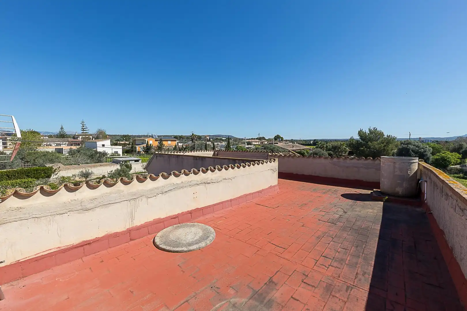 Terrasse von Country house zum Verkauf in  Palma de Mallorca mit Klimaanlage, Heizung und Privatgarten