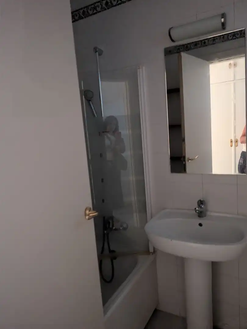 Flat with lift to rent in Republica Argentina, imagen 12