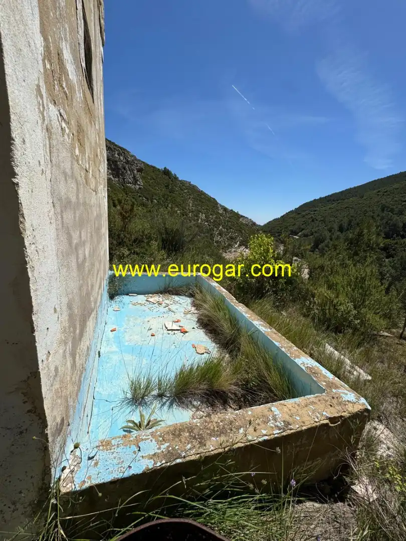 Finca rústica en venta en Chiva