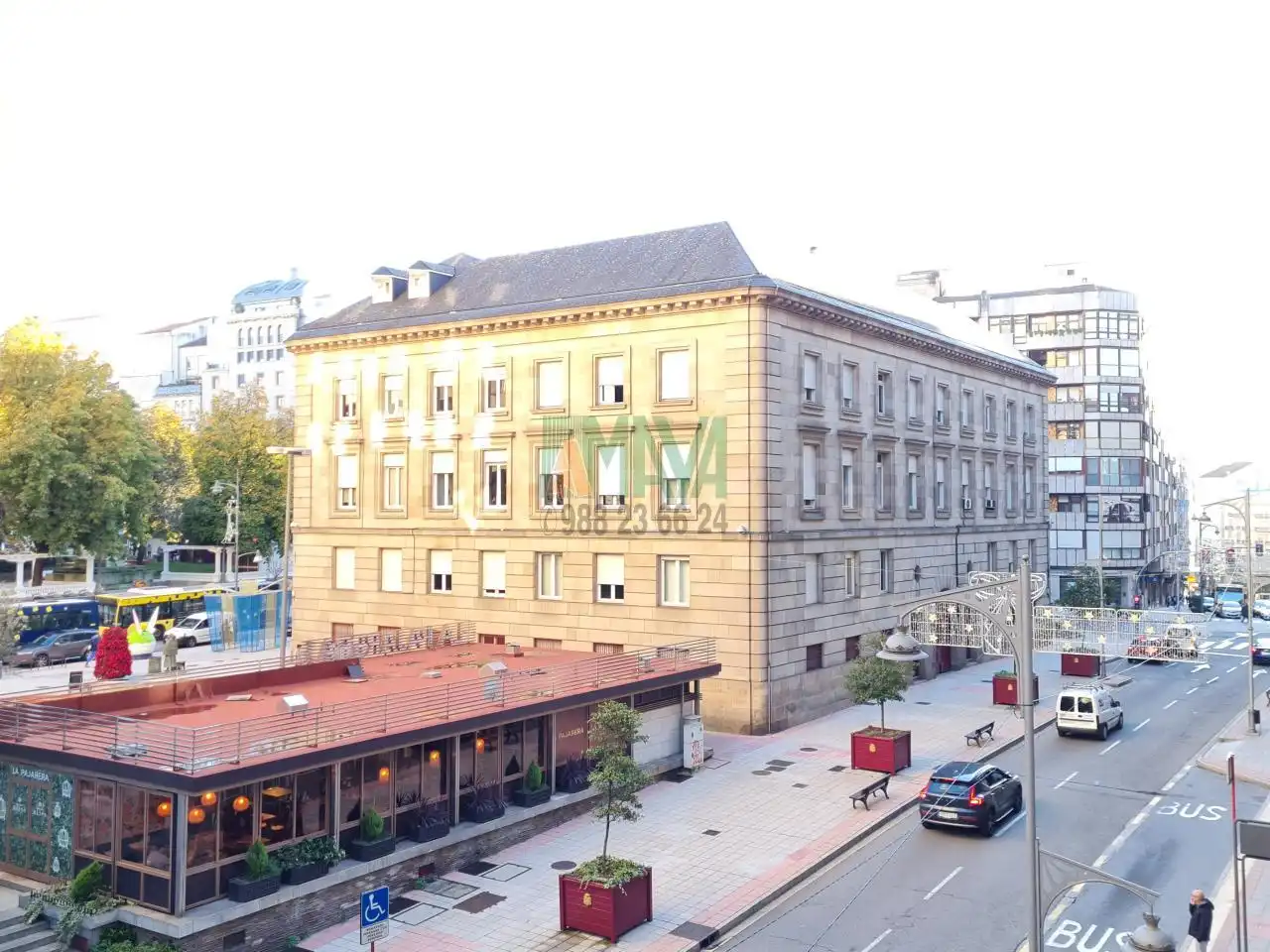 Vista exterior de Pis de lloguer en Ourense Capital  amb Calefacció, Parquet i Traster