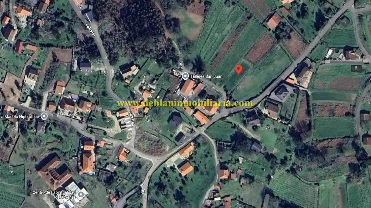 Terreny residencial en venda a Tui