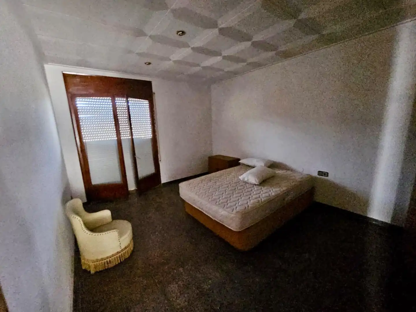 Schlafzimmer von Fabrikhallen zum Verkauf in Tordera