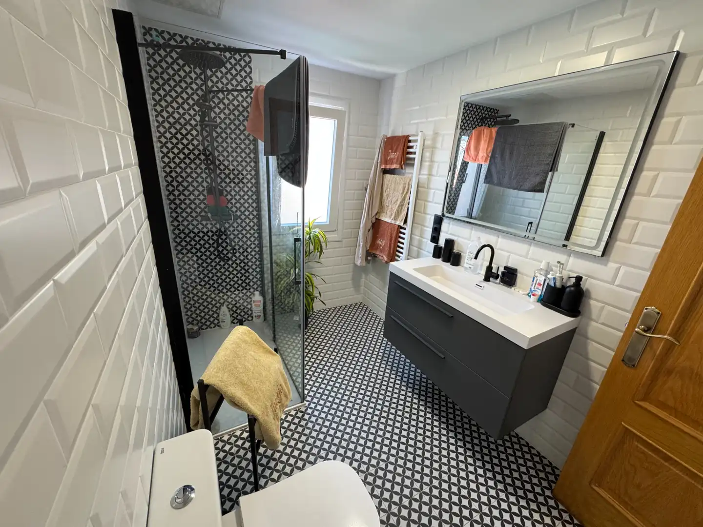 Bathroom of Houses for sale in Poio  with Heating, Private garden and Parquet flooring