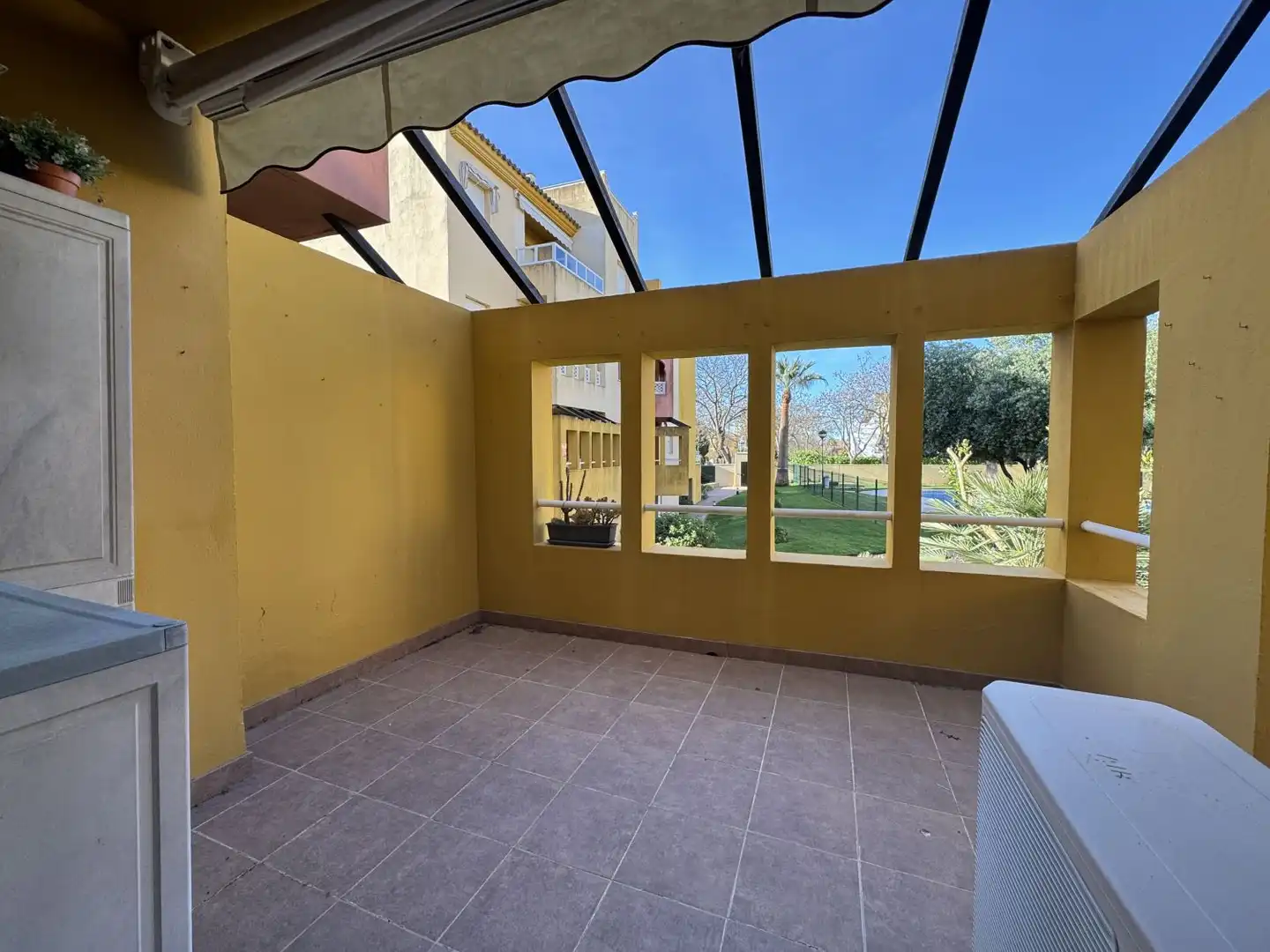Garten von Wohnung zum Verkauf in El Puerto de Santa María mit Klimaanlage, Terrasse und Gemeinschaftspool