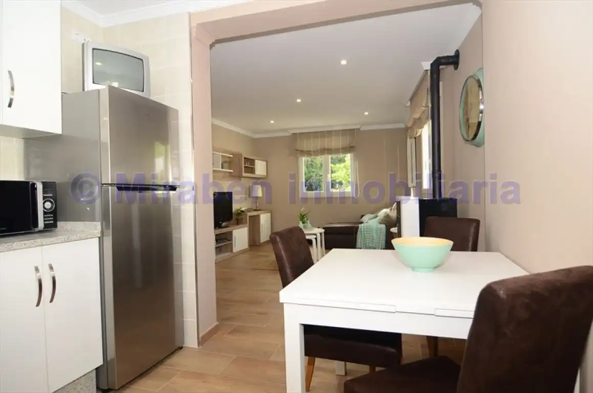 Cocina de Piso de alquiler en Boiro con Calefacción, Terraza y Amueblado