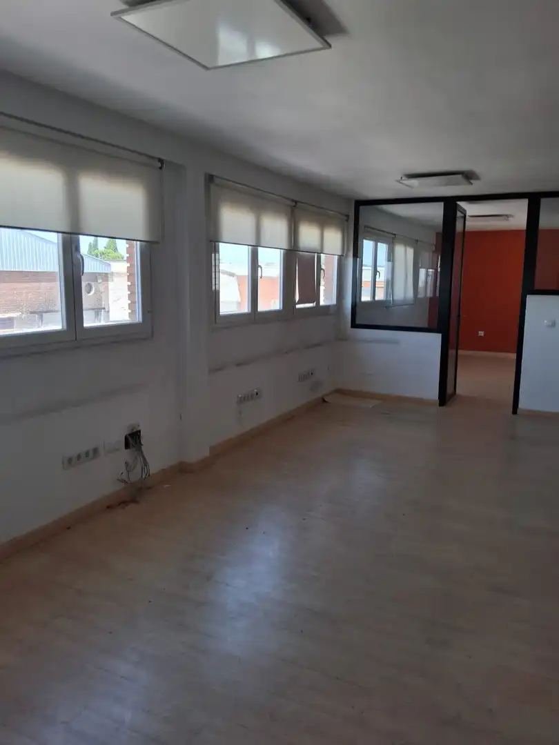 Industriegebäude zum Verkauf in Calle de los Montes de León 15, imagen 14