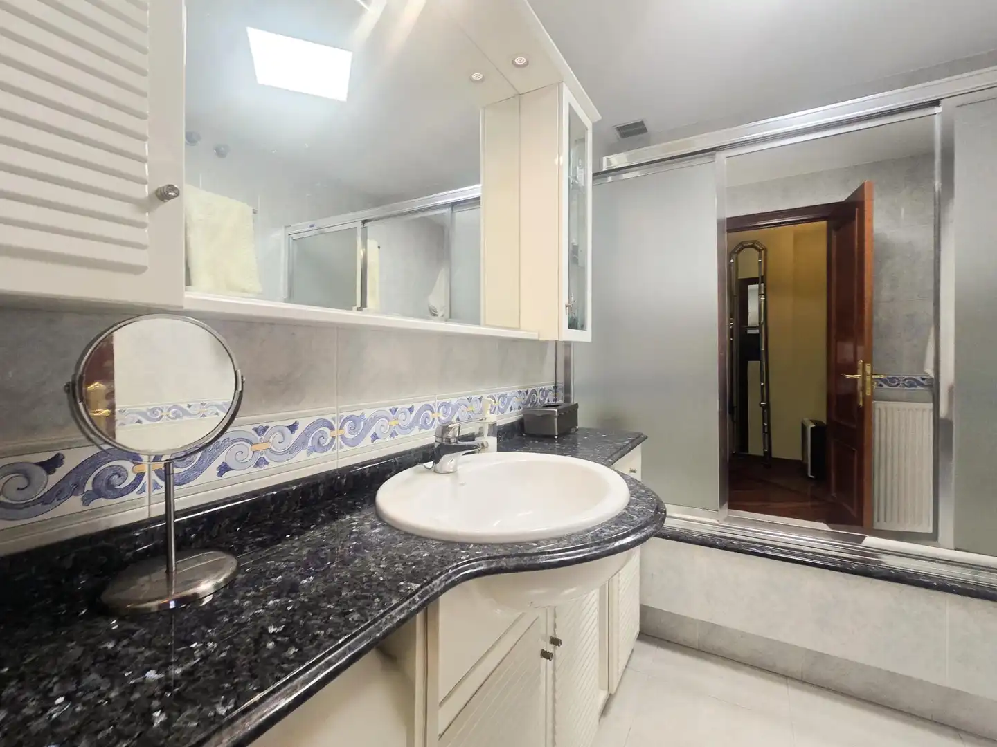 Baño de Dúplex en venta en A Coruña Capital  con Calefacción, Parquet y Terraza
