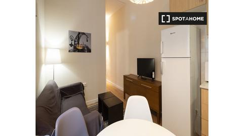 Photo 4 of Flat to rent in Vila de Gràcia, Barcelona