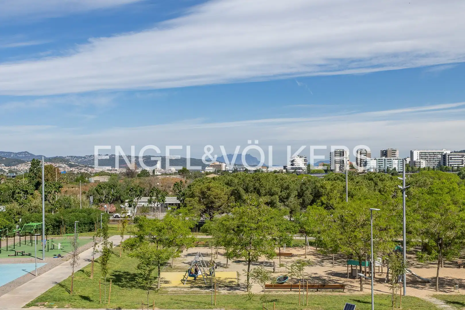Flat for sale in Sant Joan Despí  with Air Conditioner, Heating and Parquet flooring