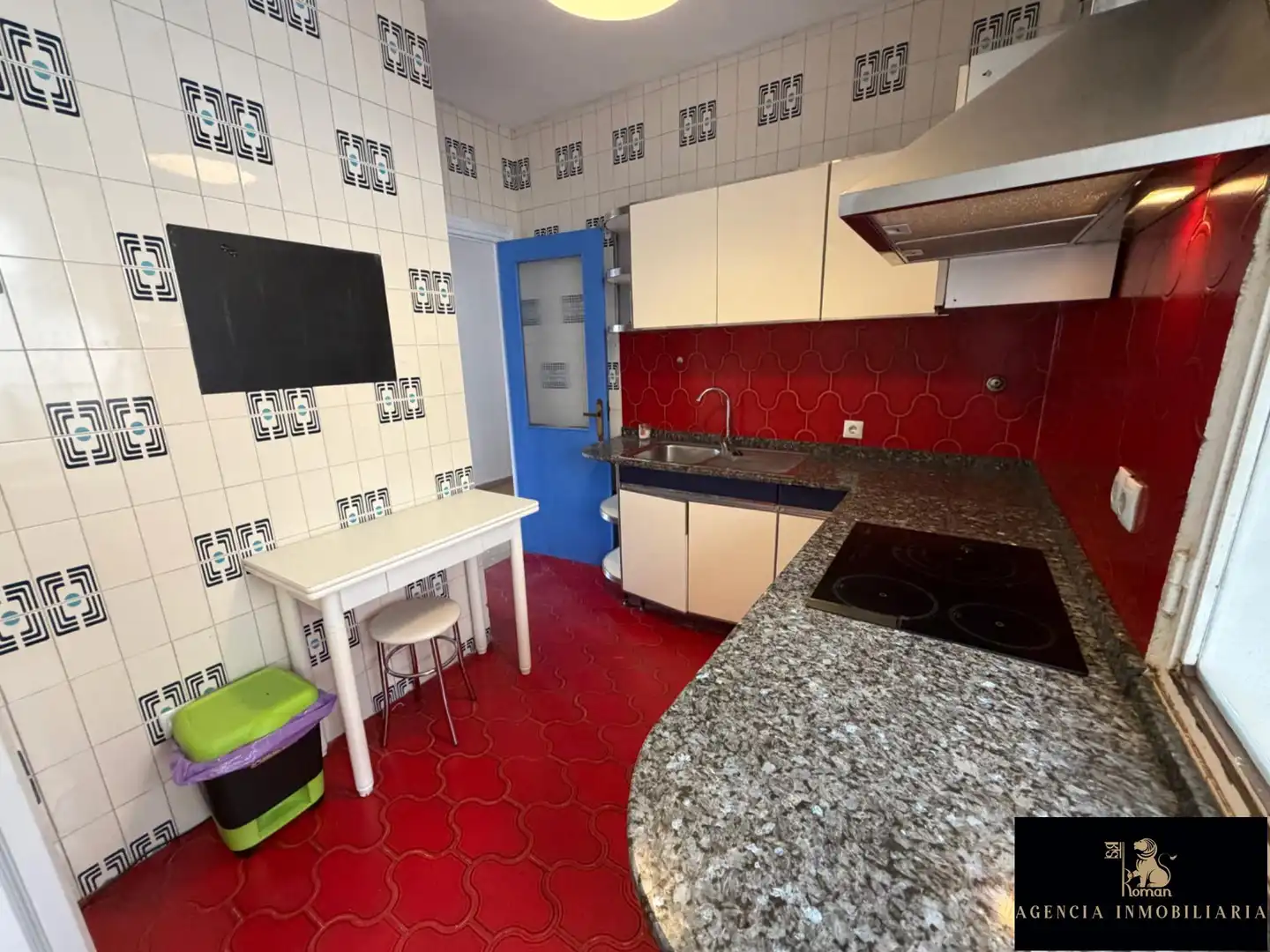 Cocina de Piso en venta en Murcia con Terraza y Balcón