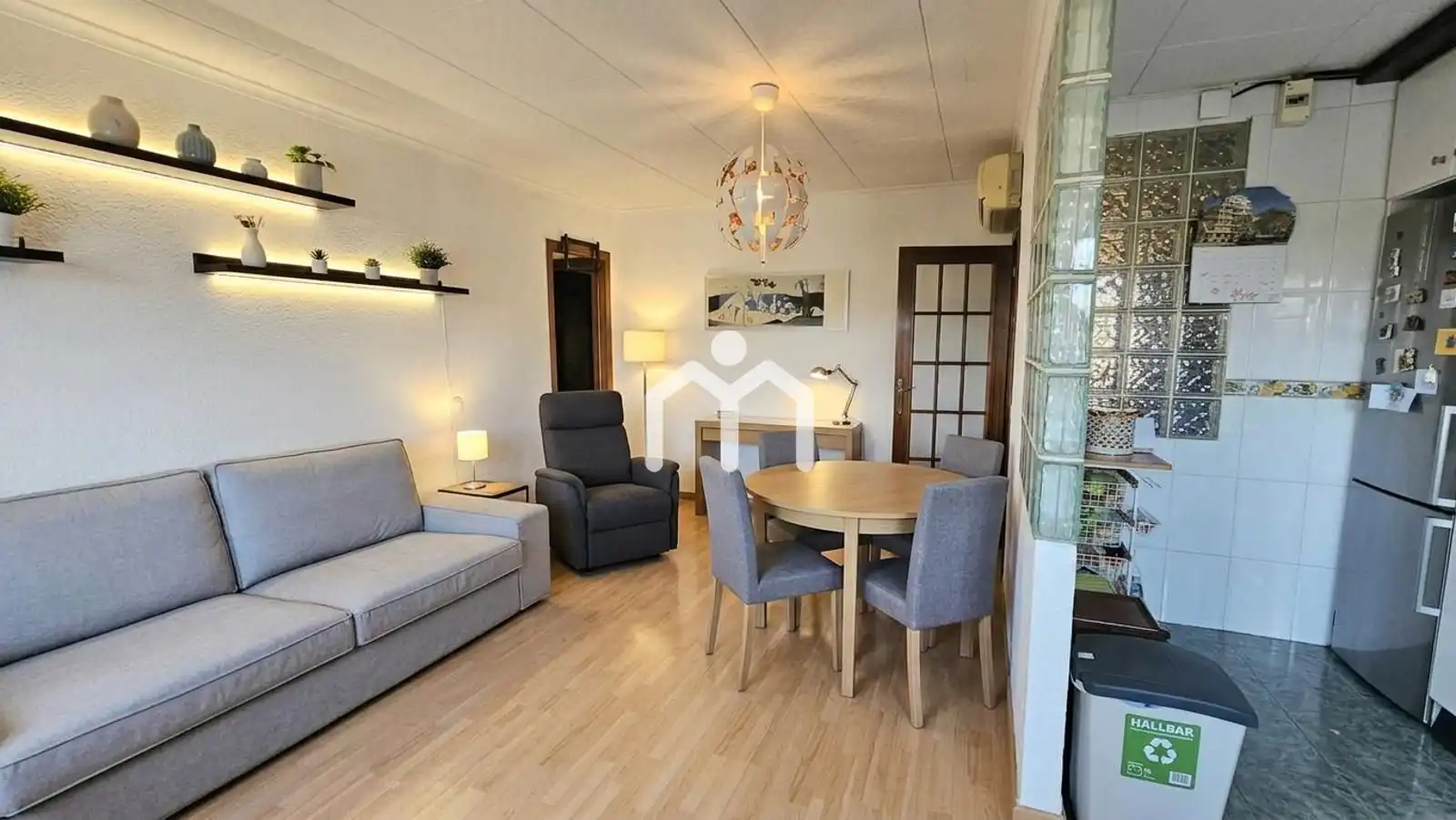 Sala de estar de Ático en venta en Montgat con Aire acondicionado, Calefacción y Parquet