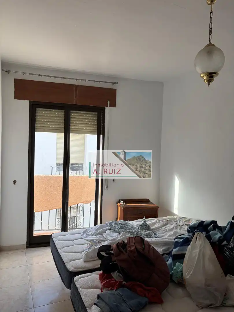 Dormitori de Casa adosada en venda en Almedinilla amb Terrassa