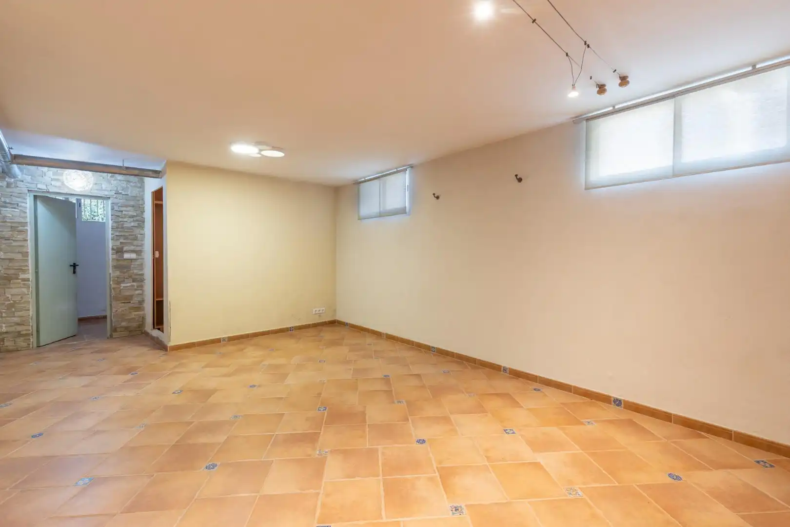 Casa adosada en venda en Santa Fe amb Calefacció i Piscina comunitària