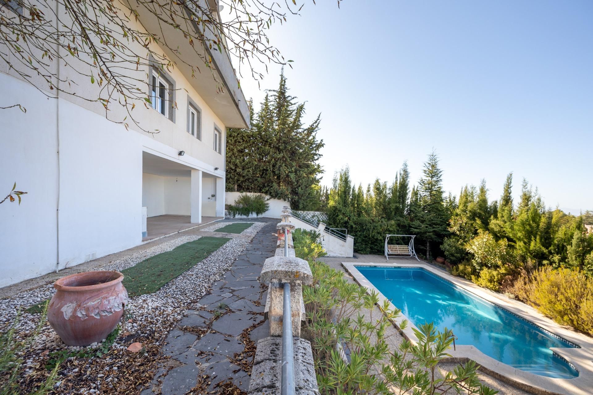Exterior view of House or chalet for sale in La Zubia  with Heating, Private garden and Community pool