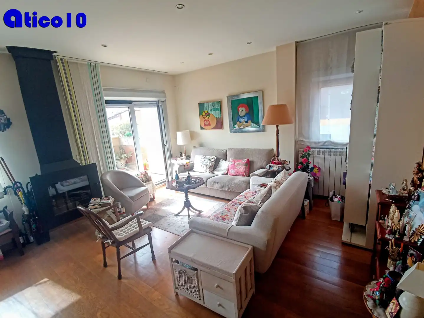 Living room of Attic for sale in Oviedo   with Heating, Parquet flooring and Terrace