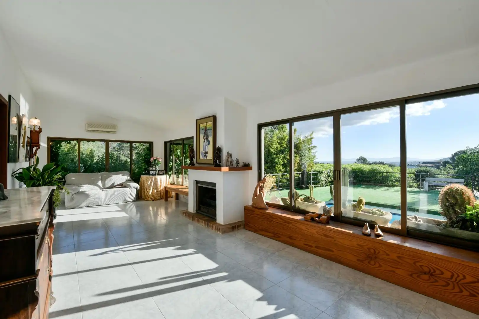 Sala de estar de Finca rústica en venta en Inca con Aire acondicionado, Jardín privado y Terraza