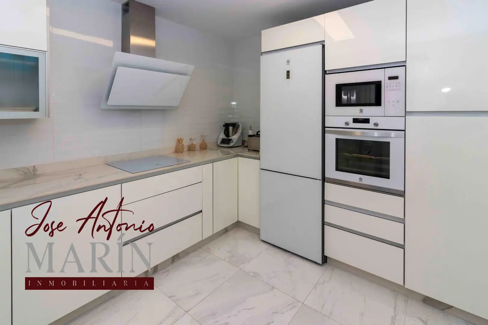 Houses for sale in Maria Auxiliadora - Barriada de Llera