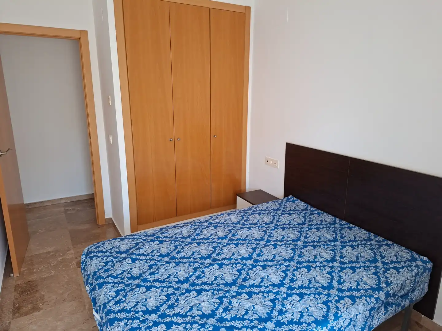 Dormitori de Pis de lloguer en Vila-real amb Moblat, Forn i Rentadora