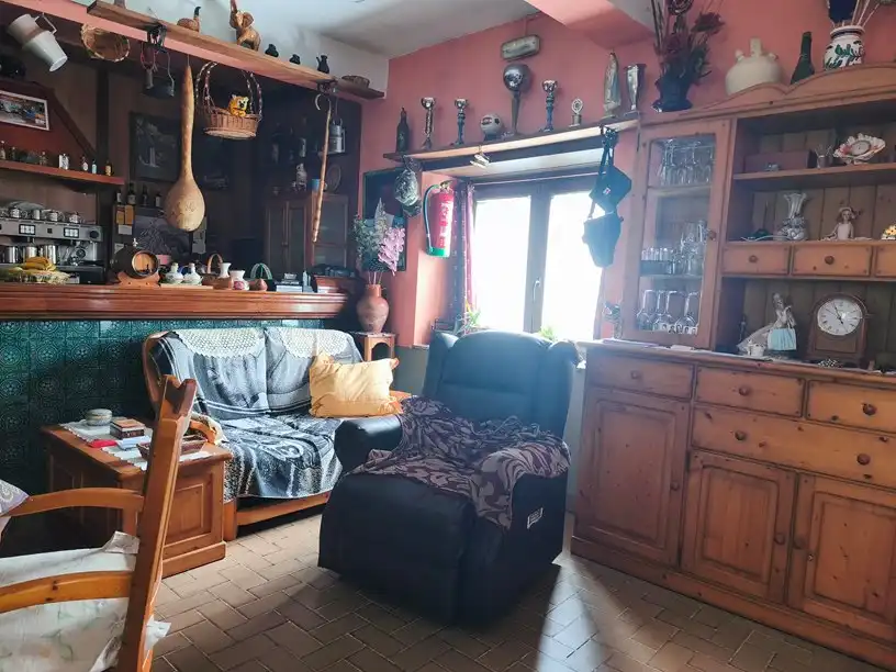 Sala de estar de Casa o chalet en venta en Belmonte de Miranda con Amueblado