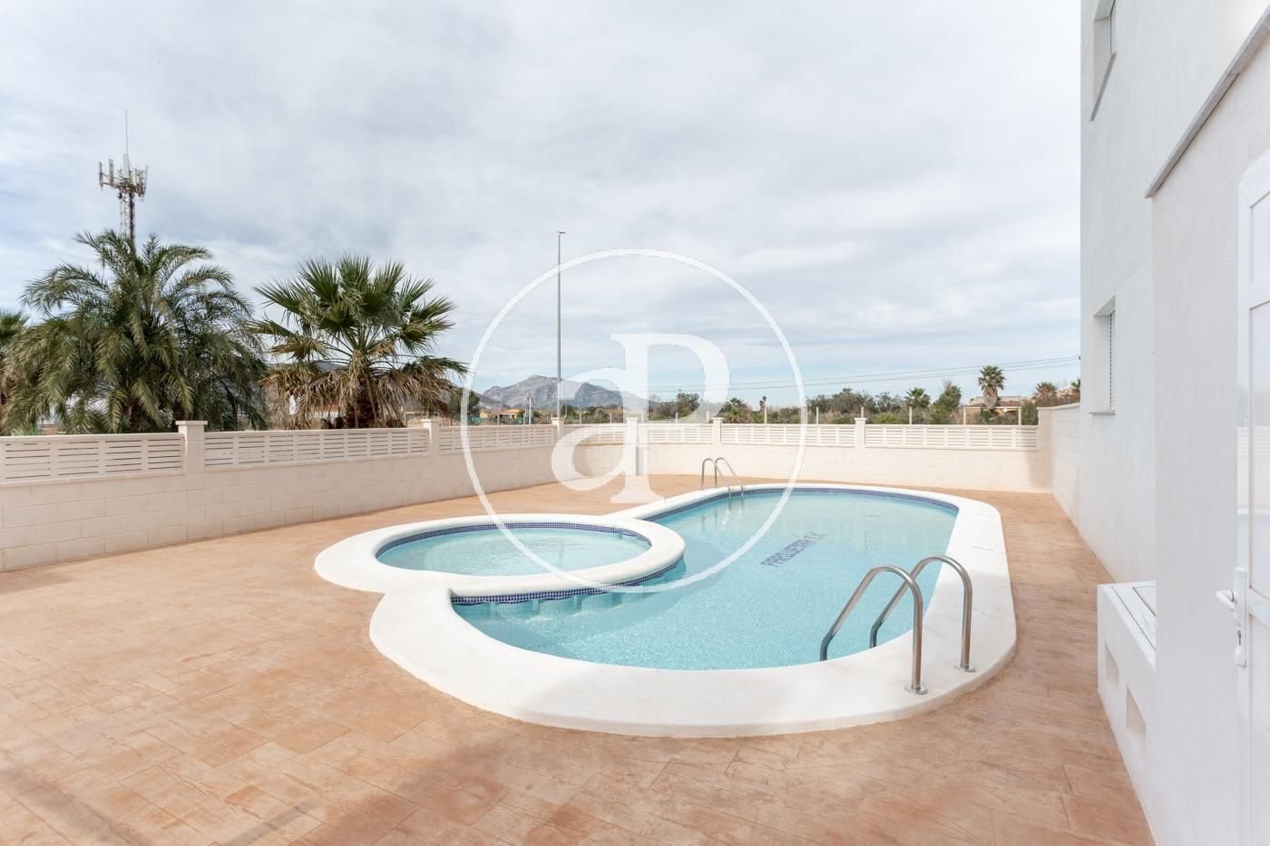 Piscina de Piso en venta en Xeraco con Aire acondicionado, Jardín privado y Balcón