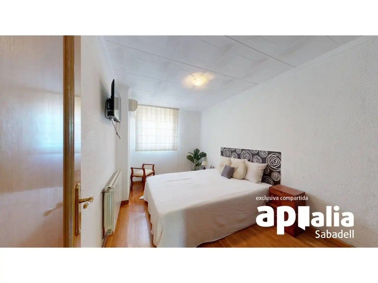 Habitación de Piso en venta en Badia del Vallès con Aire acondicionado, Calefacción y Parquet