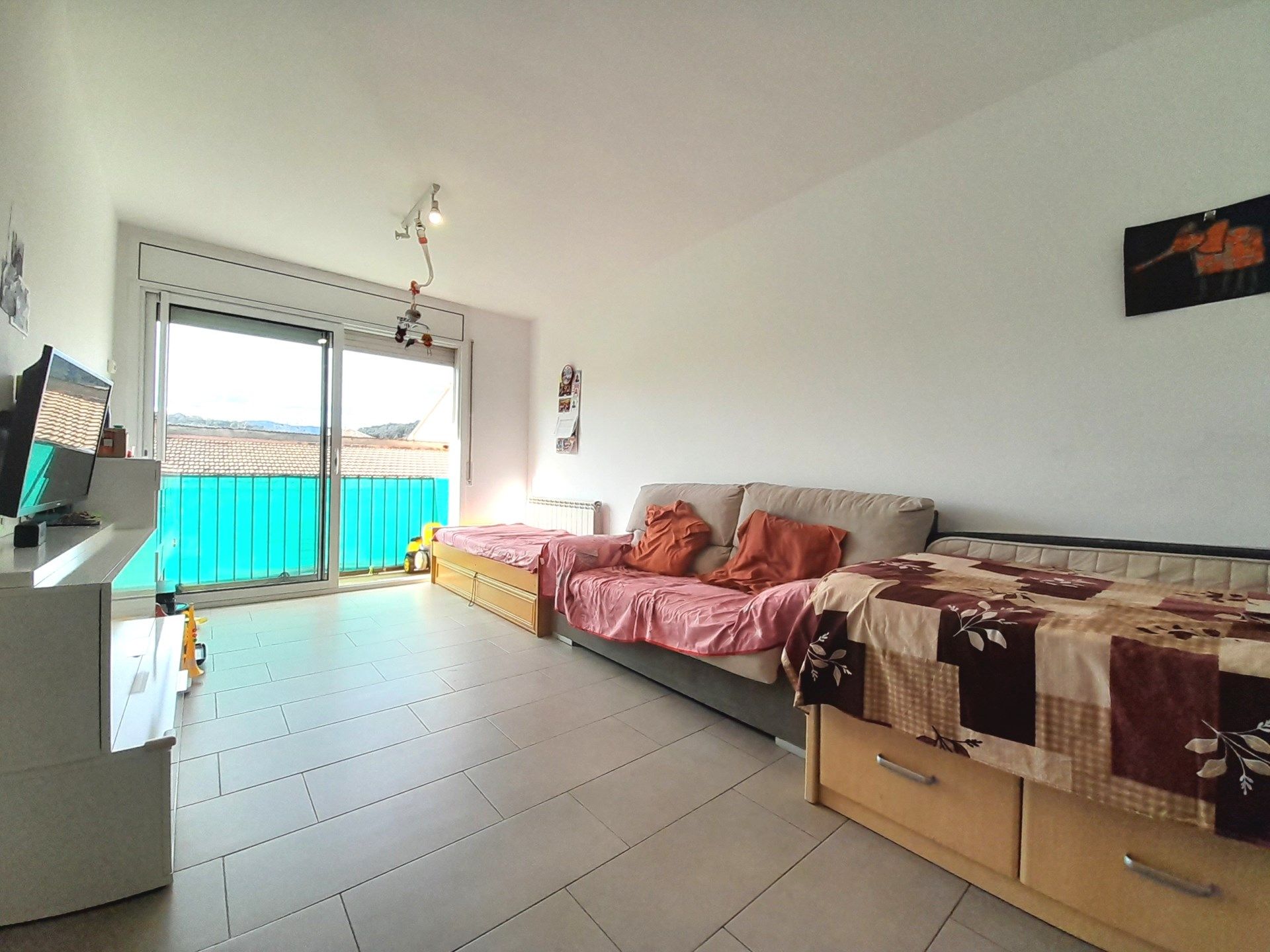 Dormitori de Pis en venda en Olot amb Calefacció i Balcó