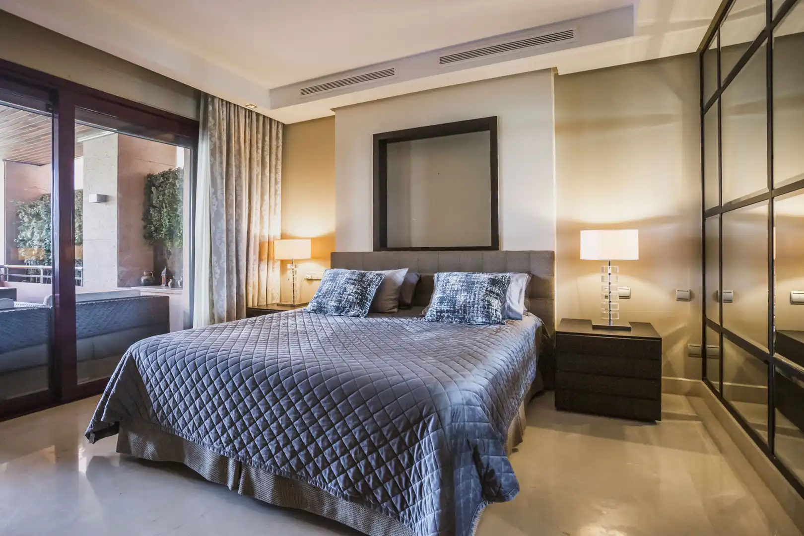 Home with pool for sale in Nueva Andalucía, imagen 43
