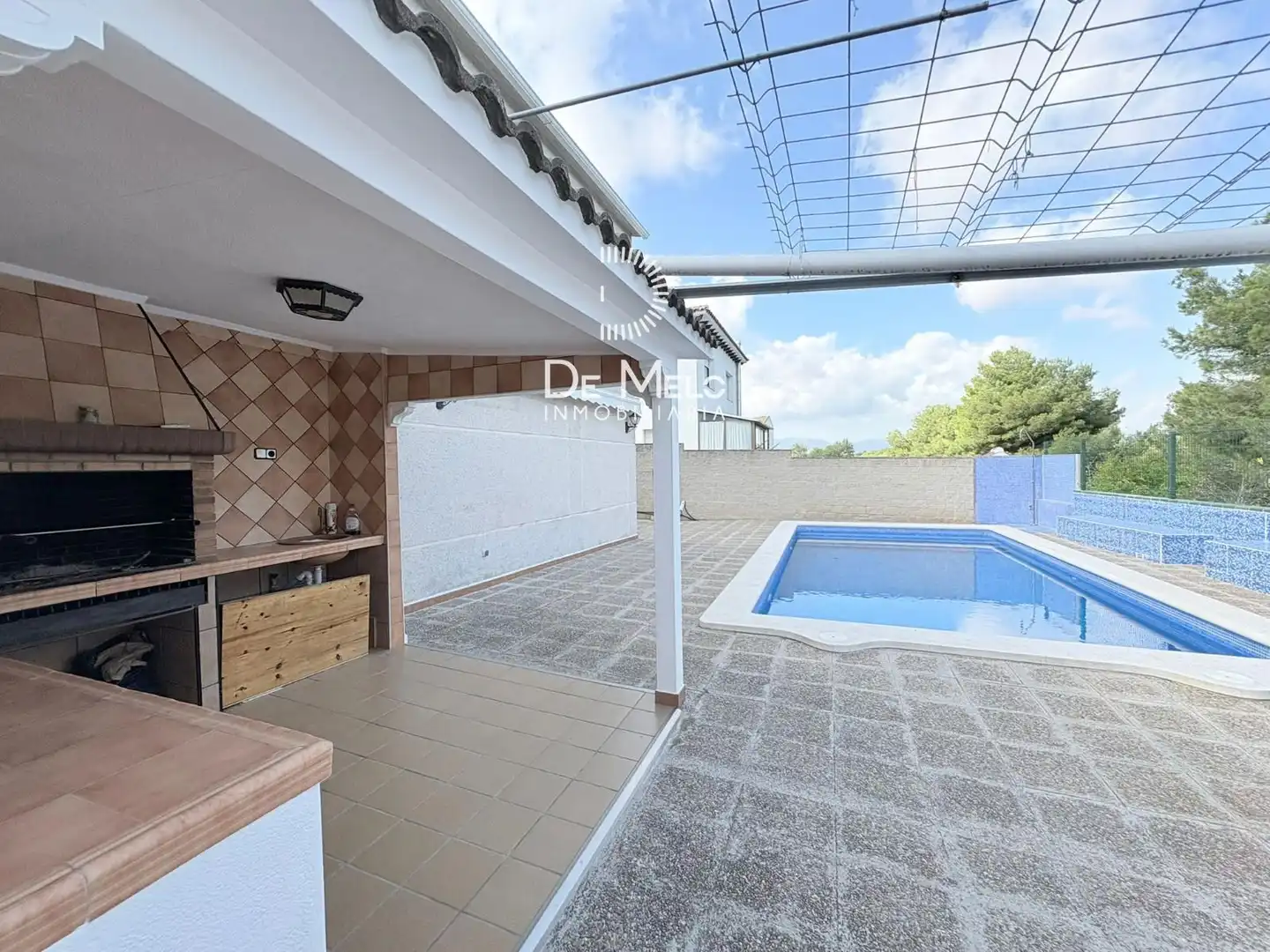 Vista exterior de Casa o xalet en venda en Bellvei amb Aire condicionat, Calefacció i Terrassa