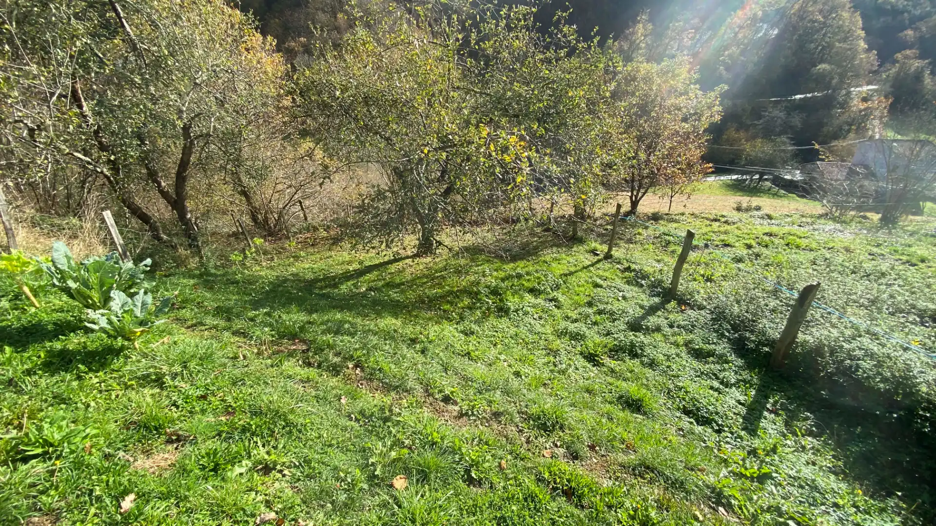 Einfamilien-Reihenhaus zum Verkauf in San Martín del Rey Aurelio mit Privatgarten, Terrasse und Möbliert
