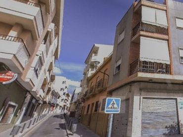 Piso con ascensor en venta en Motril  ciudad