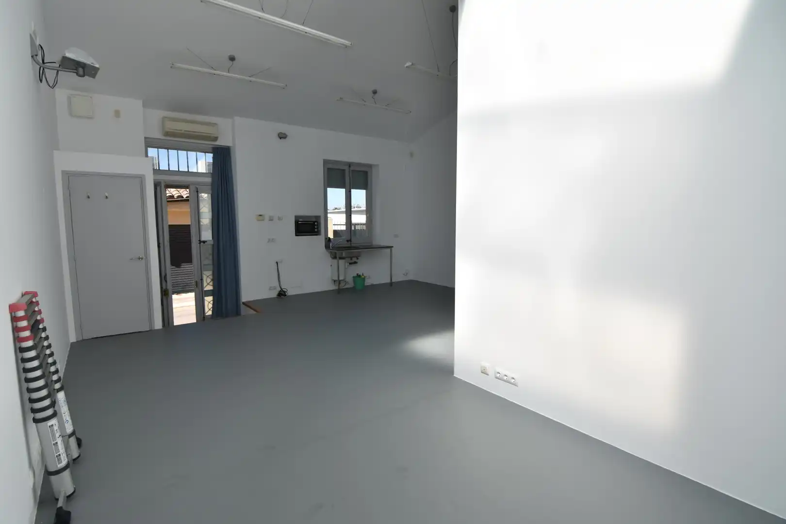 Local comercial en venta en La Bisbal d'Empordà, imagen 5