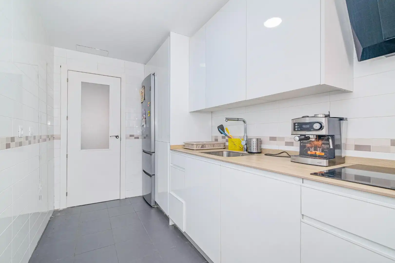 Cocina de Planta baja en venta en La Zubia con Aire acondicionado, Calefacción y Amueblado