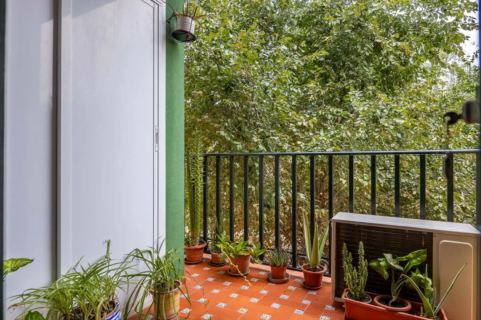 Balcony of Flat for sale in Dos Hermanas  with Air Conditioner, Terrace and Balcony