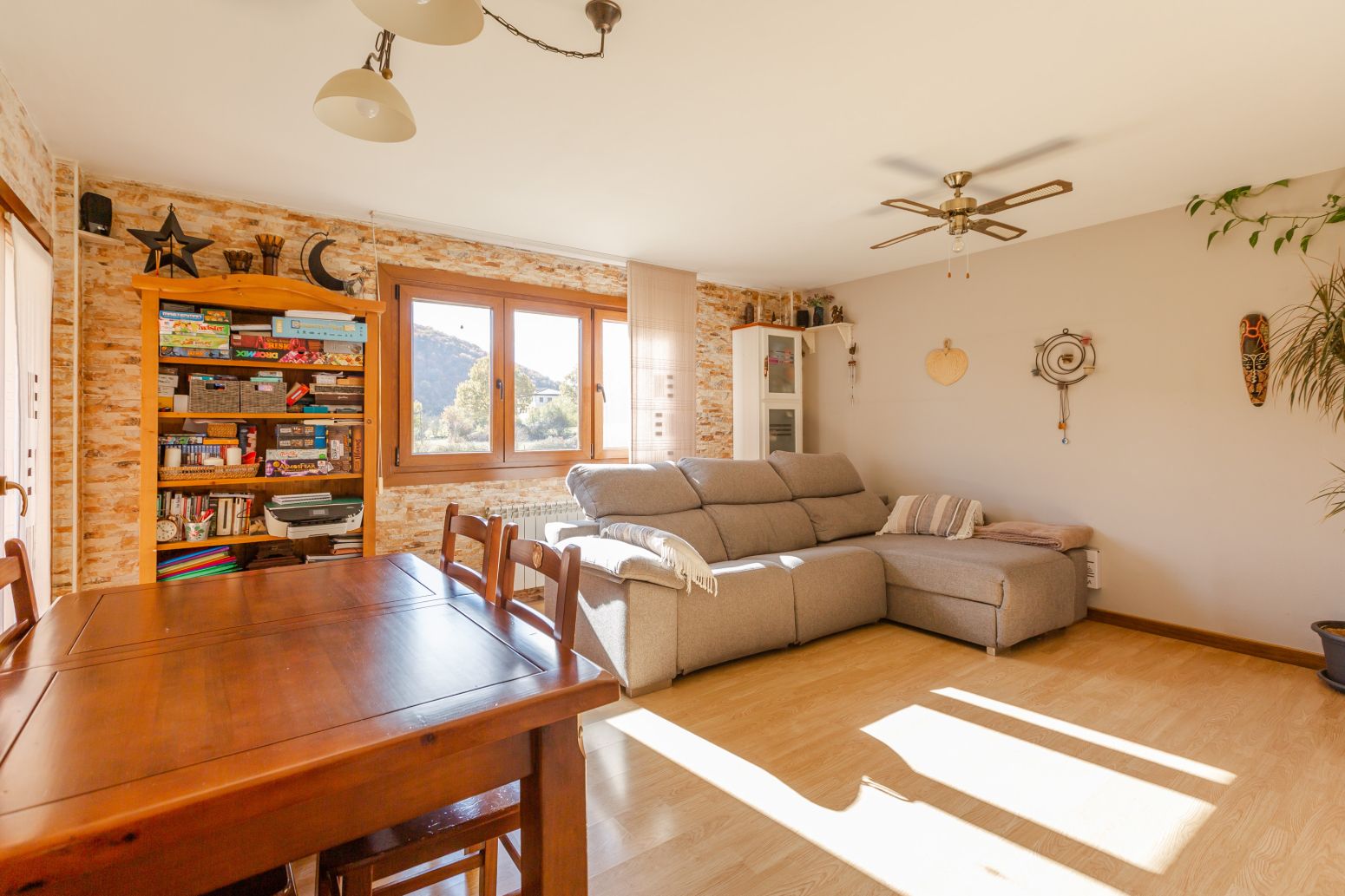 Living room of Flat for sale in Basaburua  with Heating, Private garden and Parquet flooring