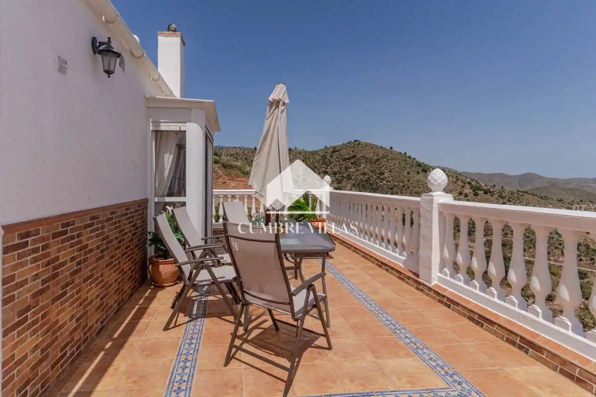 Terrassa de Casa o xalet en venda en Lújar amb Jardí privat, Terrassa i Internet
