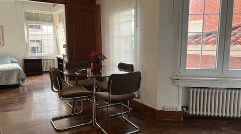 Foto 5 von Wohnung zur Miete in Calle Embarcadero, Las Arenas, Getxo