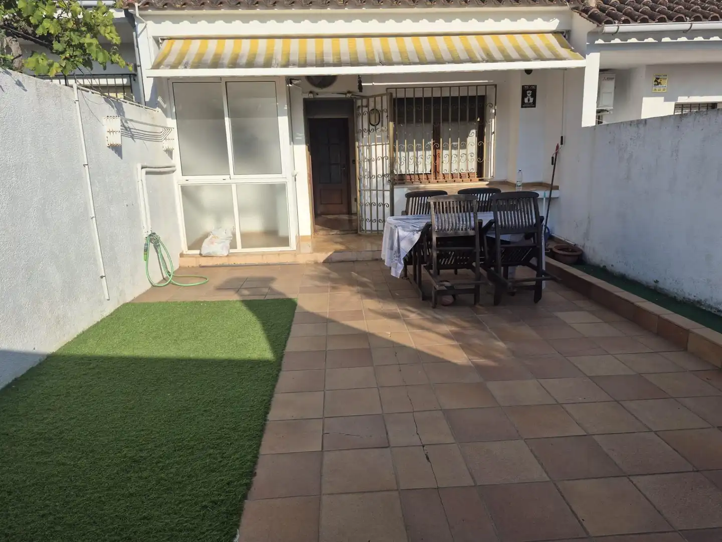 Terrasse von Einfamilien-Reihenhaus zum Verkauf in Palafolls, Barcelona