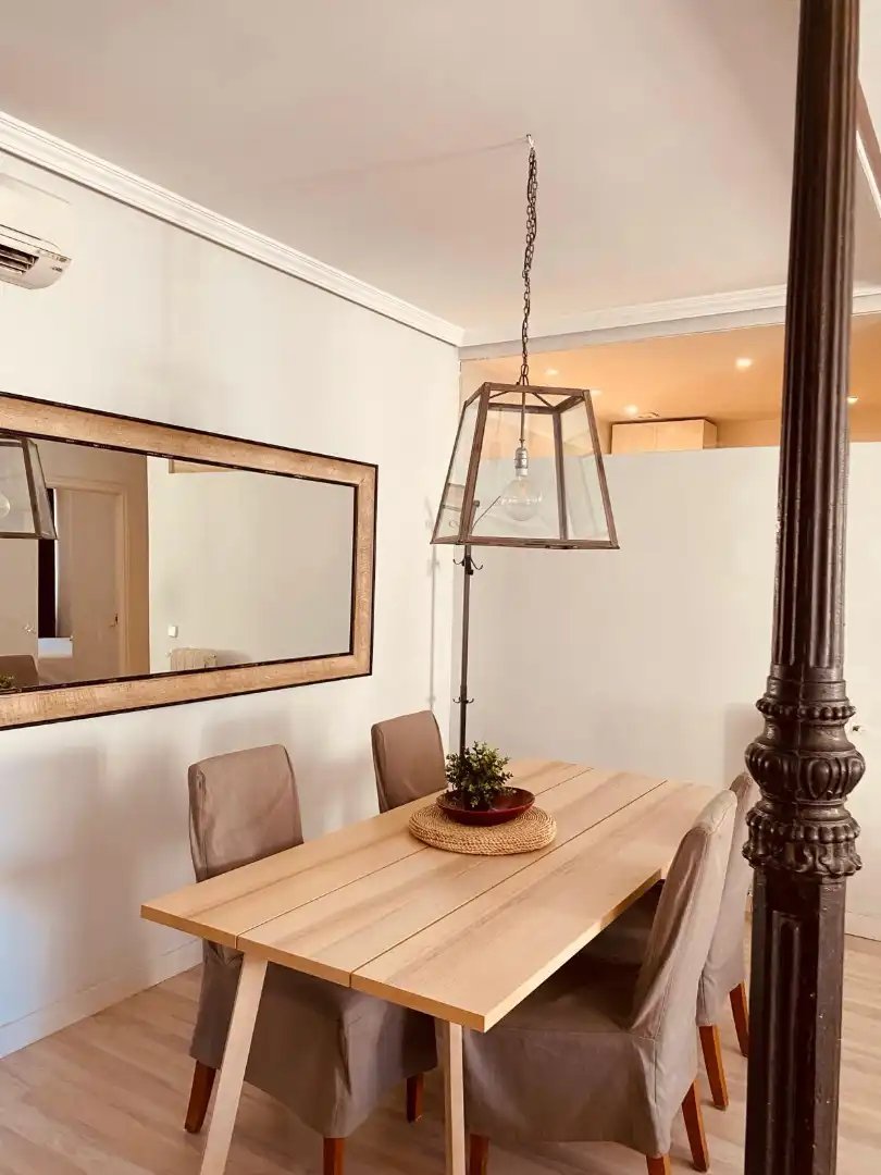 Dining room of Flat for rent in Madrid  with Air Conditioner, Heating and Parquet flooring