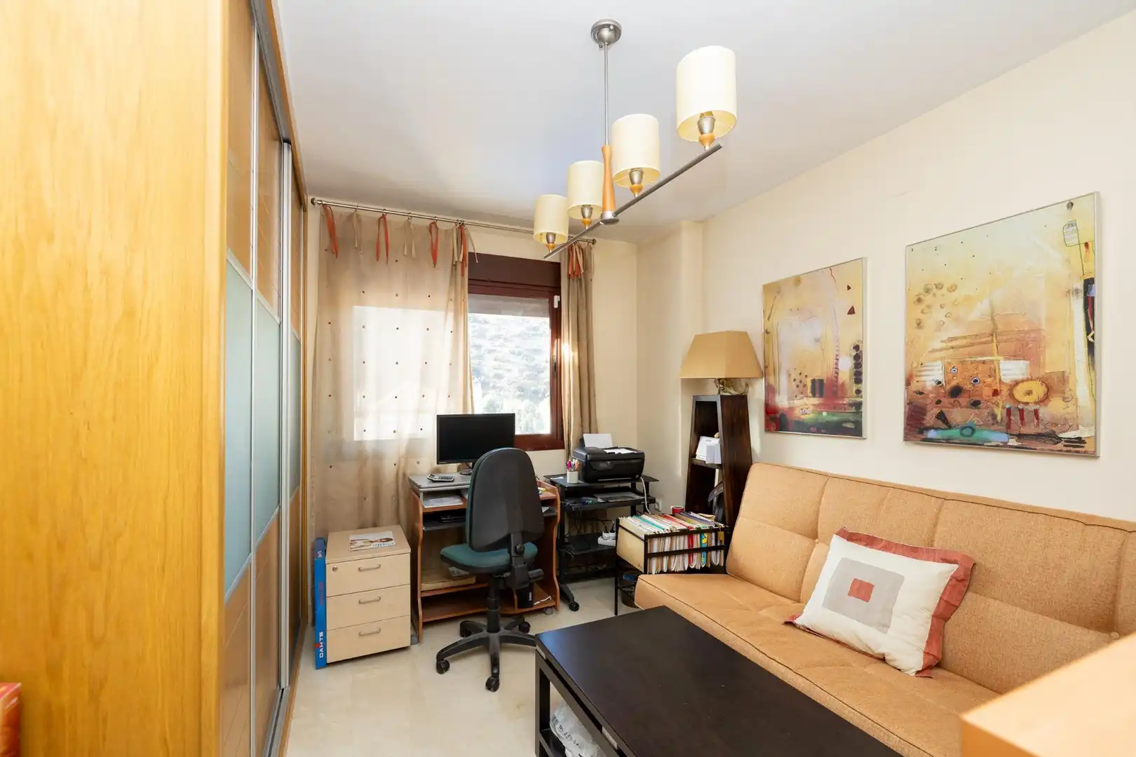 Bedroom of Houses for sale in Granada  with Heating, Private garden and Terrace