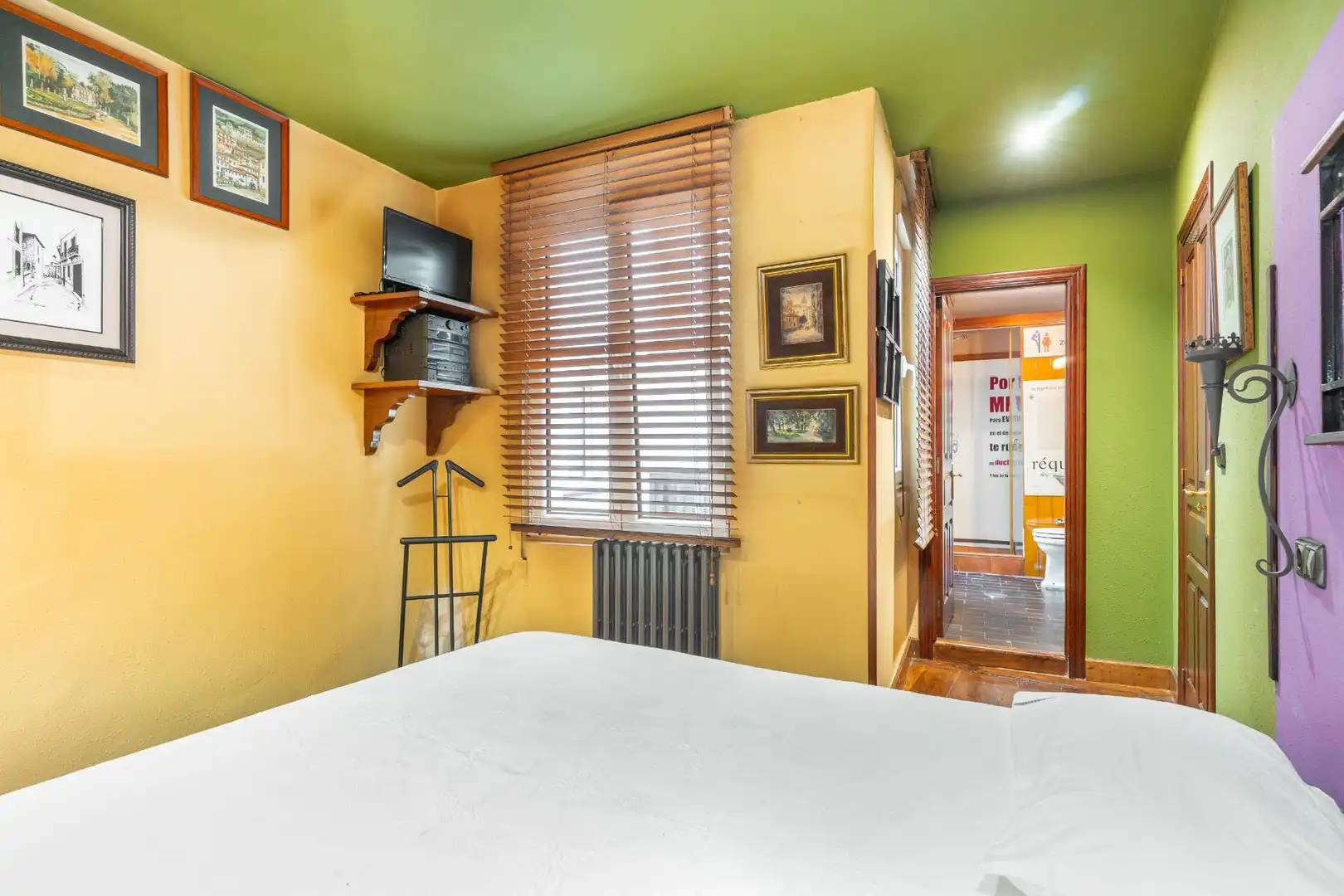 Schlafzimmer von Wohnung zum Verkauf in Oviedo  mit Heizung, Möbliert und Balkon