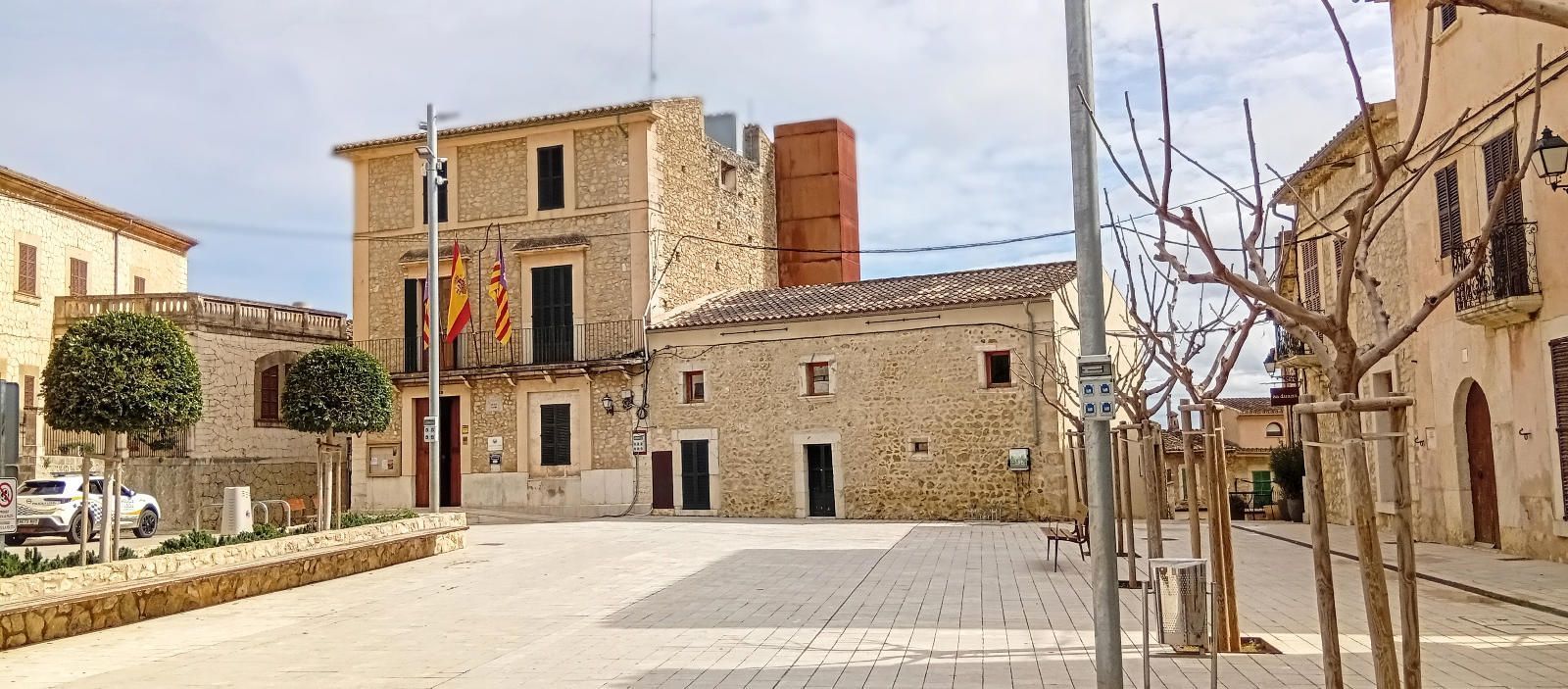 Vista exterior de Local de lloguer en Selva amb Terrassa