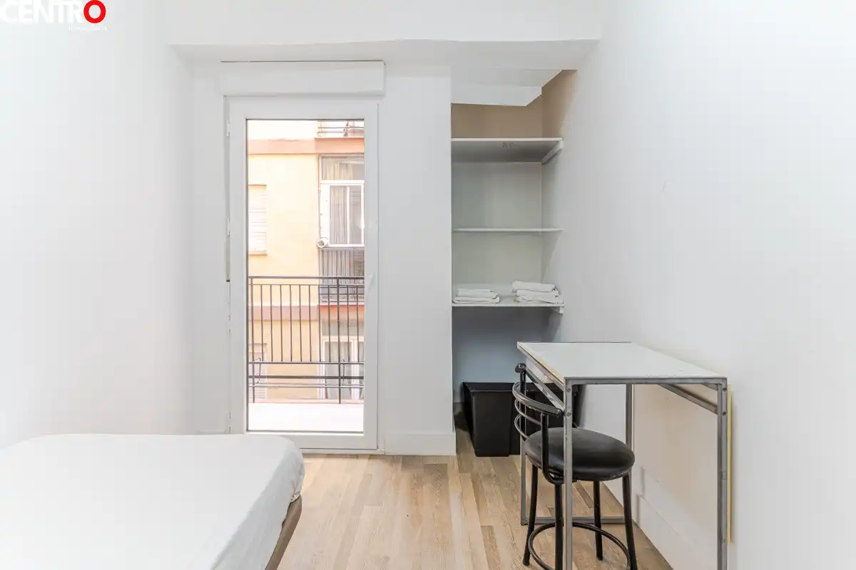 Habitación de Piso en venta en Granada con Aire acondicionado y Terraza