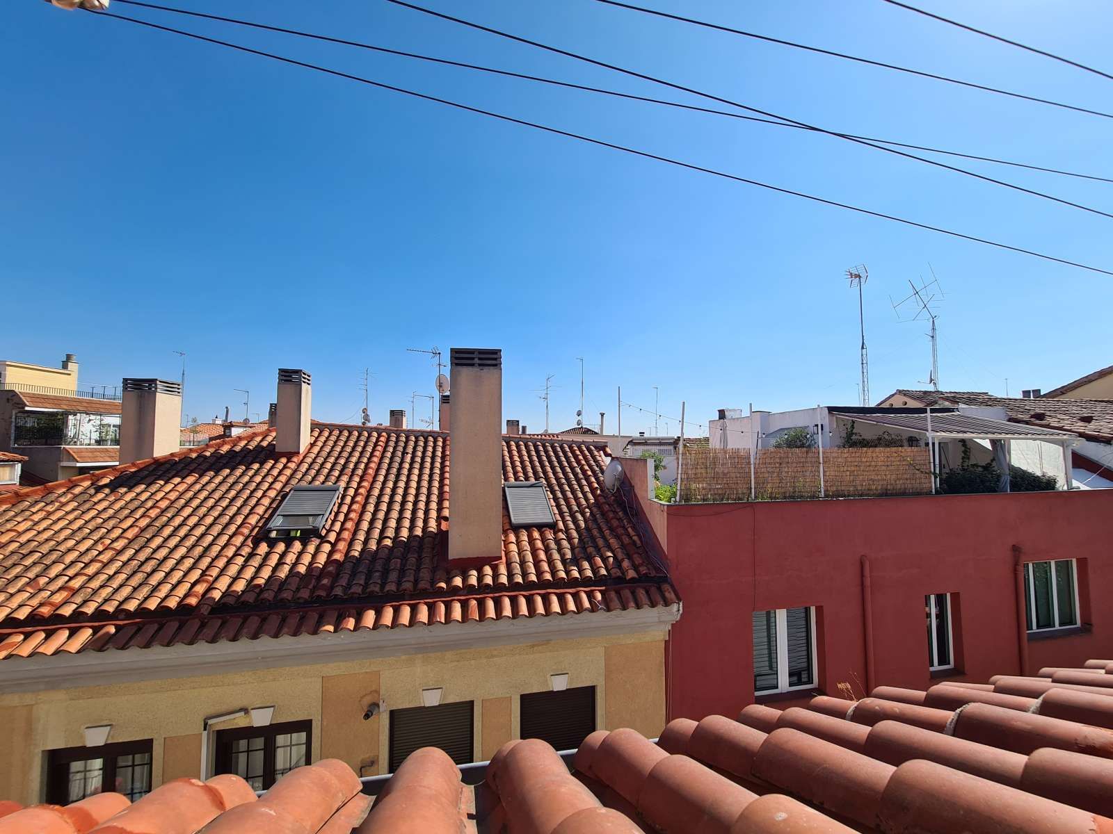 Exterior view of Study to share in  Madrid Capital  with Air Conditioner, Heating and Terrace