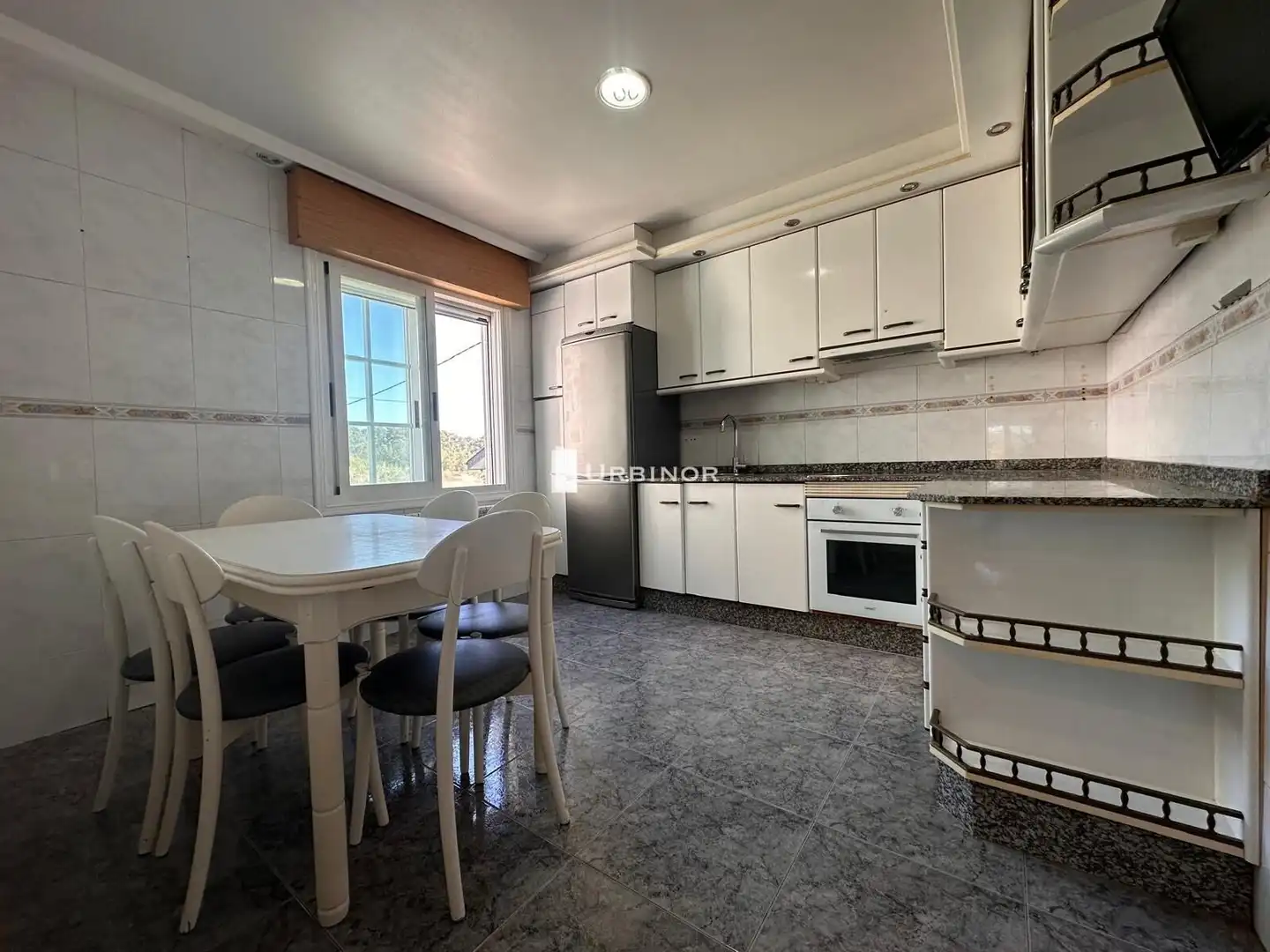House for sale in San Cibrao das Viñas, imagen 11