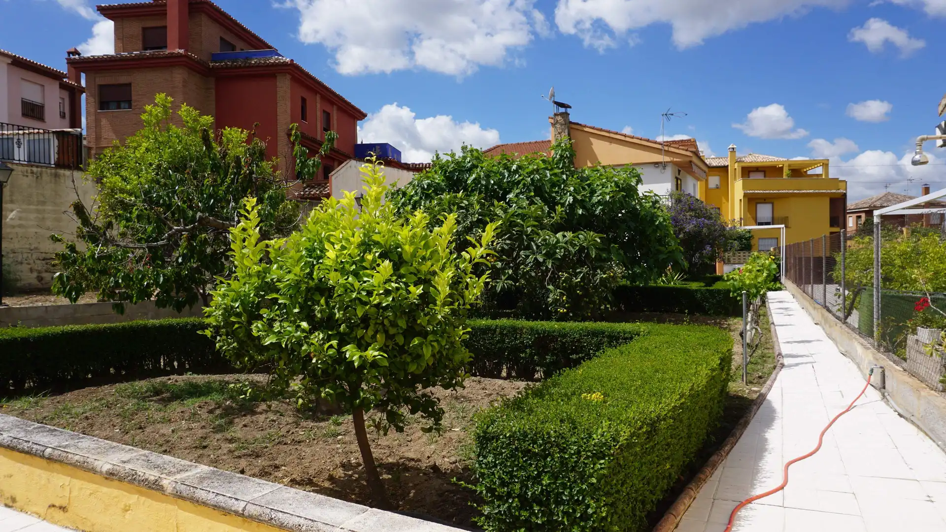 Jardí de Casa o xalet en venda en Cájar amb Calefacció, Jardí privat i Piscina