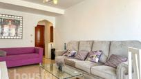 Living room of Flat for sale in  Madrid Capital  with Air Conditioner and Terrace