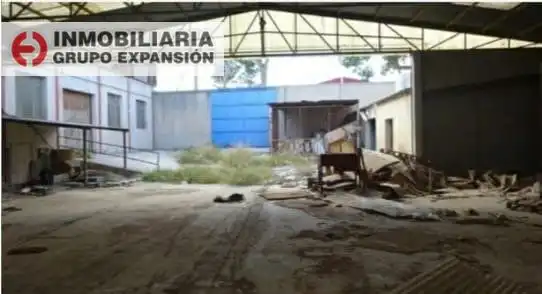 Vista exterior de Nave industrial en venta en Aspe